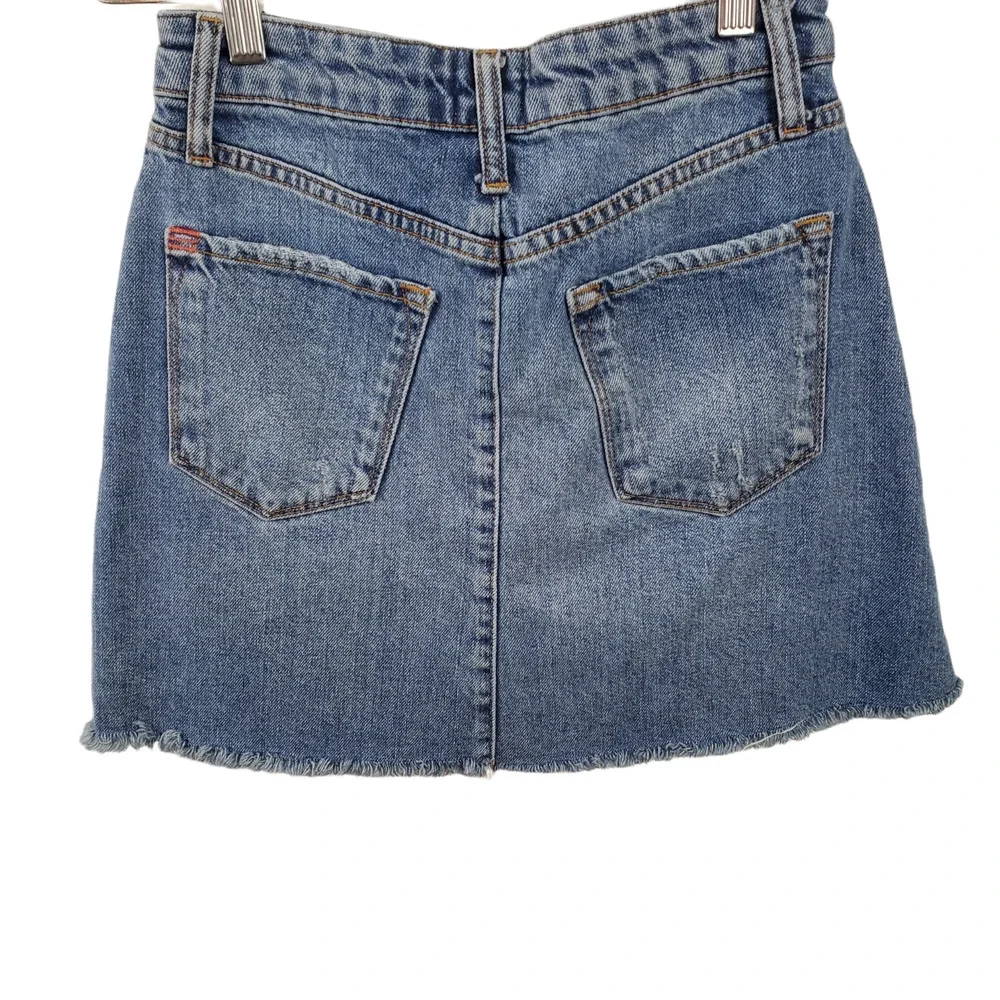 BDG Medium Wash Denim Jean 100% Cotton Mini Skirt Women's Size Small